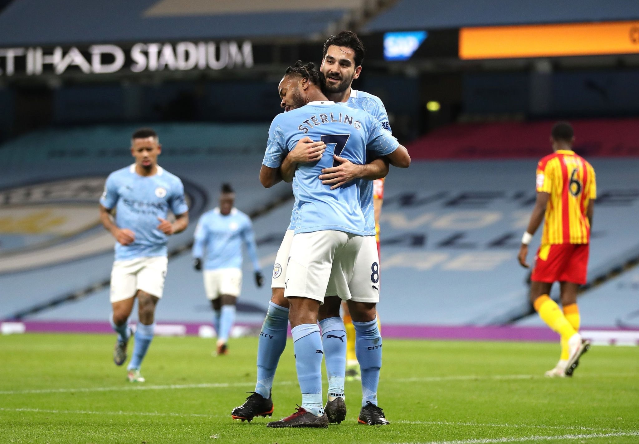 及中鋒的高 及中鋒的高