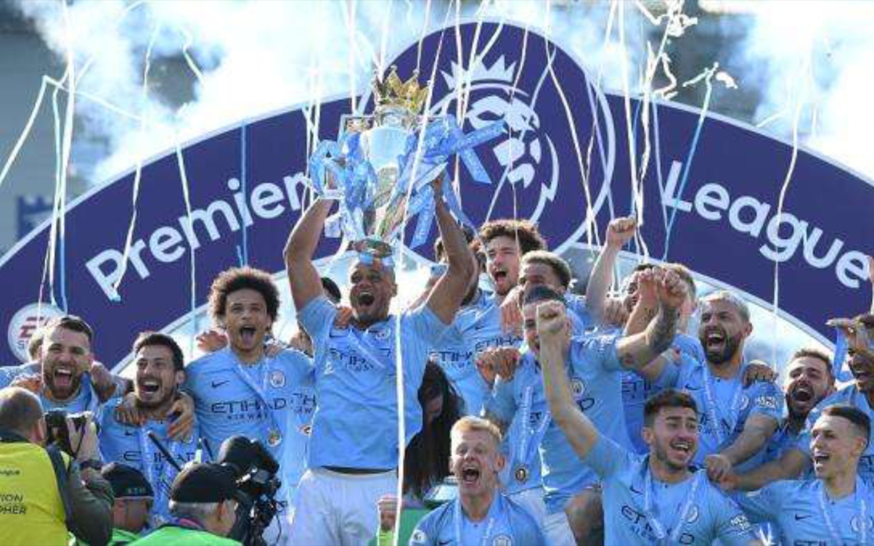 早在他加入 早在他加入